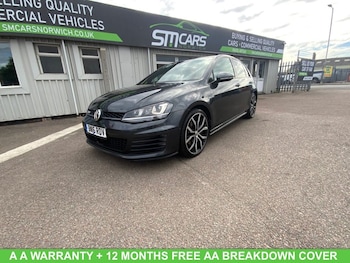 Volkswagen - Golf