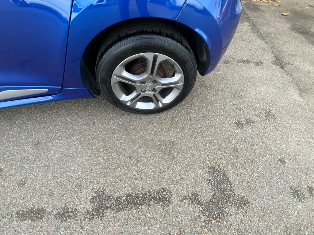 Used Renault Clio 2017 for sale - 76482504: Photo 35