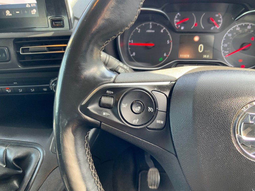 Used Vauxhall Combo Life 2018 for sale - 77905246: Photo 22