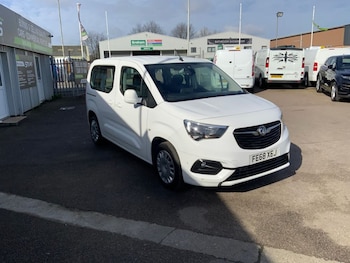 Used Vauxhall Combo Life 2018 for sale - 77905246: Photo