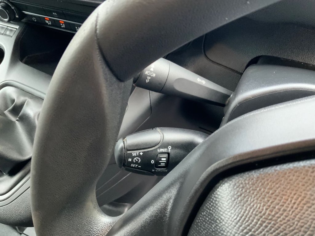 Used Peugeot Partner 2020 for sale - 77547520: Photo 17