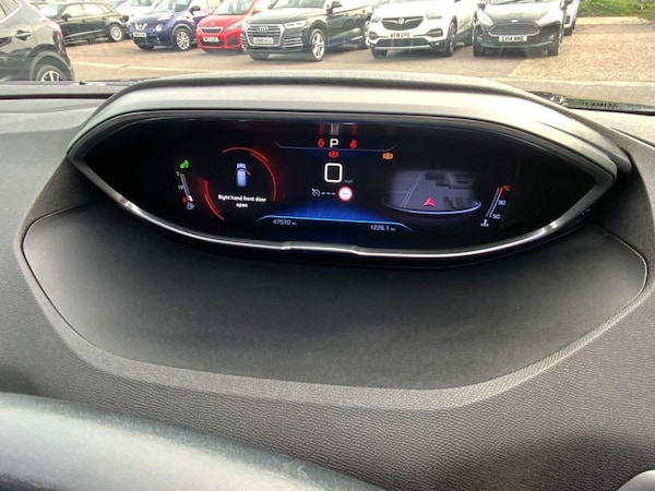Used Peugeot 3008 2019 for sale - 76080913: Photo 17