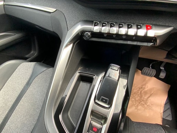 Used Peugeot 3008 2019 for sale - 76080913: Photo 31