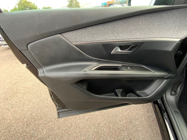 Used Peugeot 3008 2019 for sale - 76080913: Photo 37