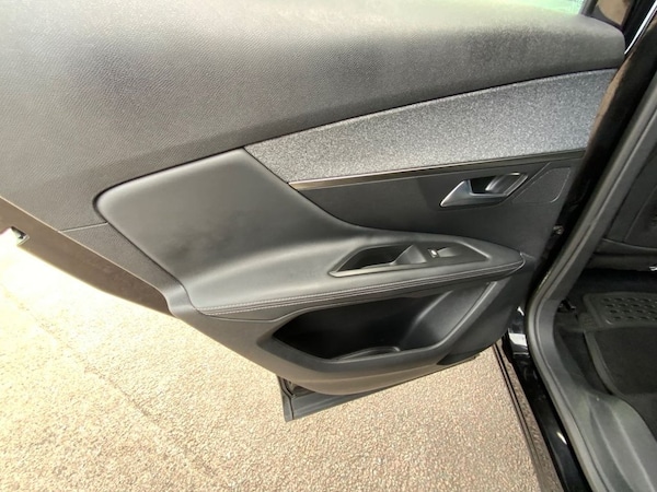 Used Peugeot 3008 2019 for sale - 76080913: Photo 40