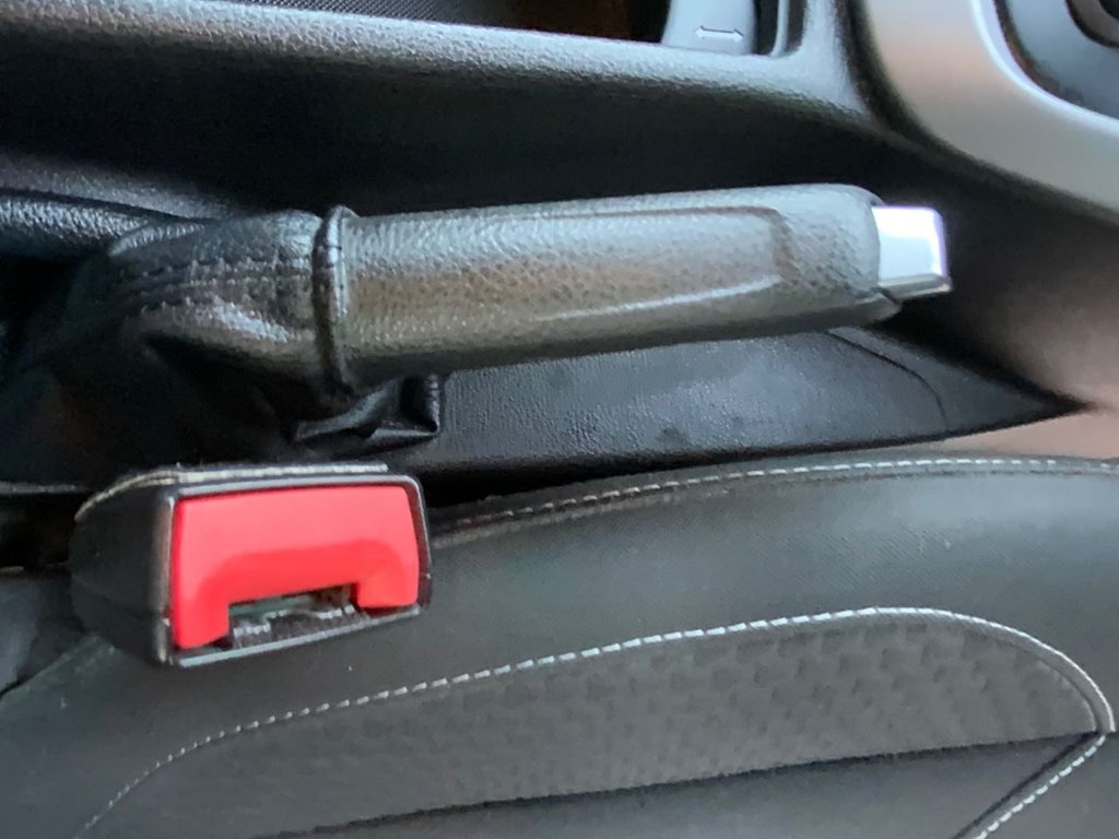 Used Ford Focus 2015 for sale - 76923916: Photo 23