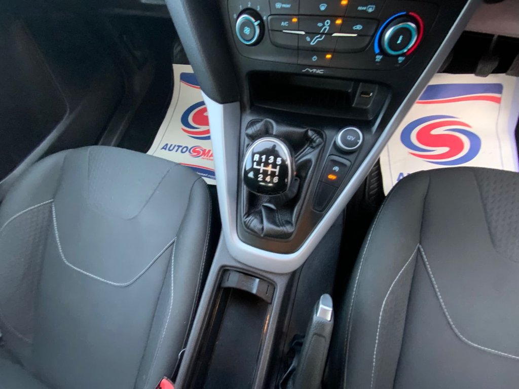 Used Ford Focus 2015 for sale - 76923916: Photo 30