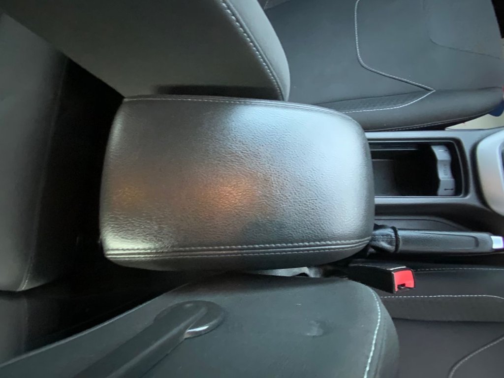 Used Ford Focus 2015 for sale - 76923916: Photo 31