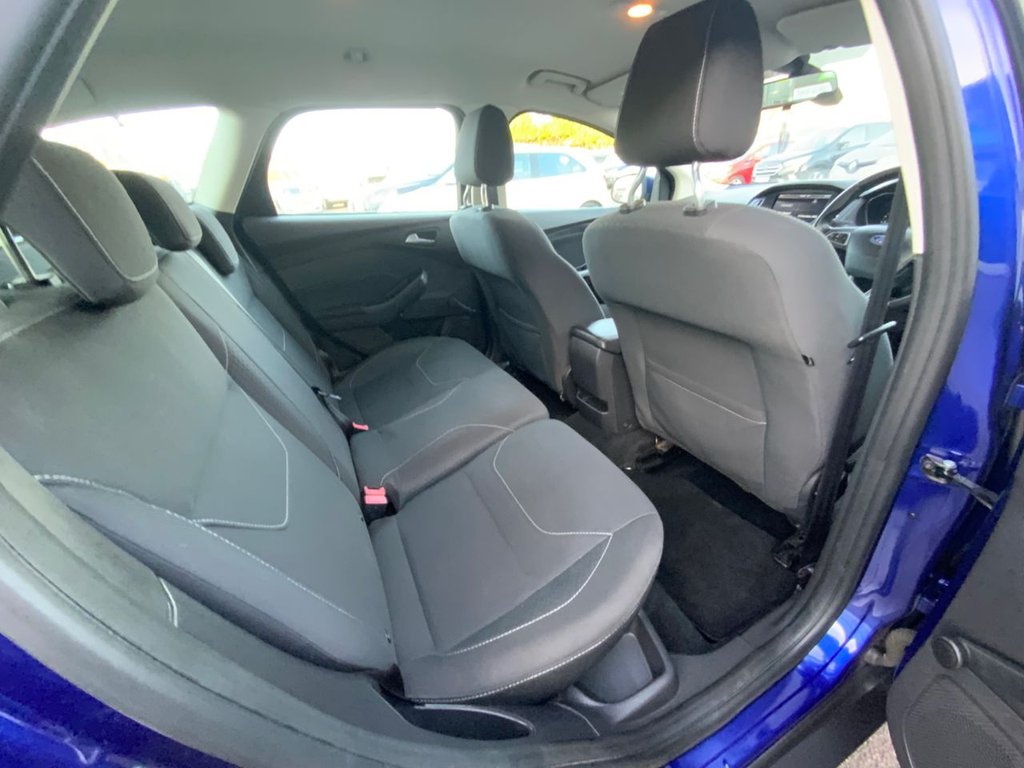 Used Ford Focus 2015 for sale - 76923916: Photo 34