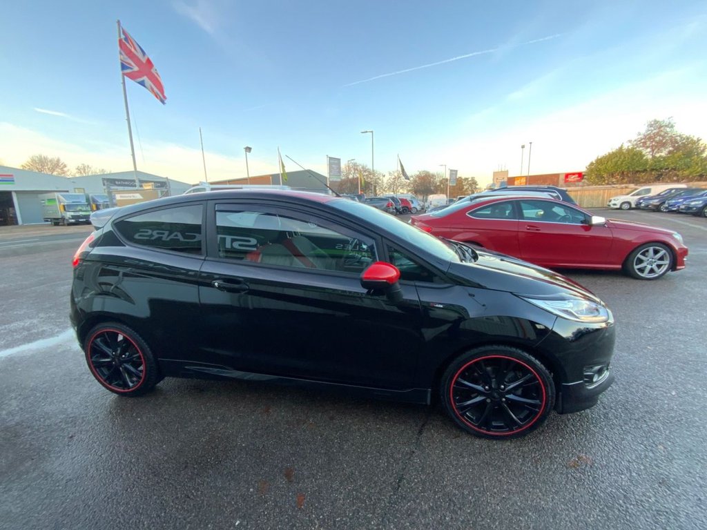Used Ford Fiesta 2017 for sale - 76654657: Photo 14