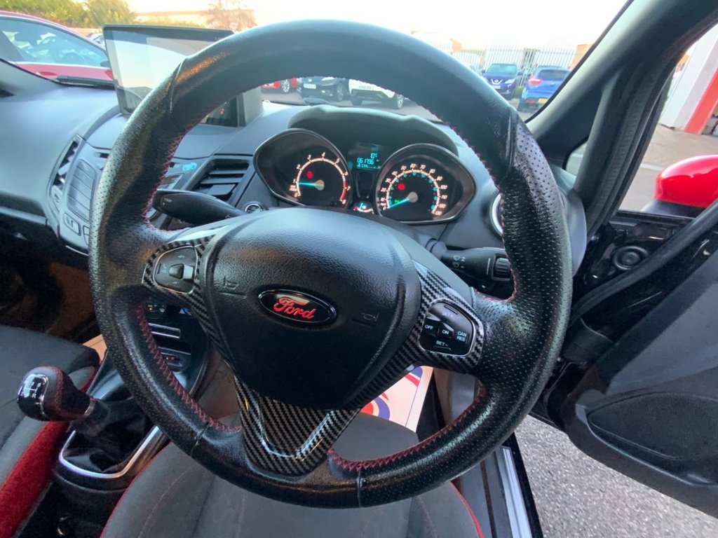 Used Ford Fiesta 2017 for sale - 76654657: Photo 16