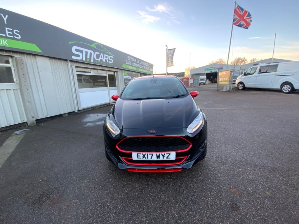 Used Ford Fiesta 2017 for sale - 76654657: Photo 3