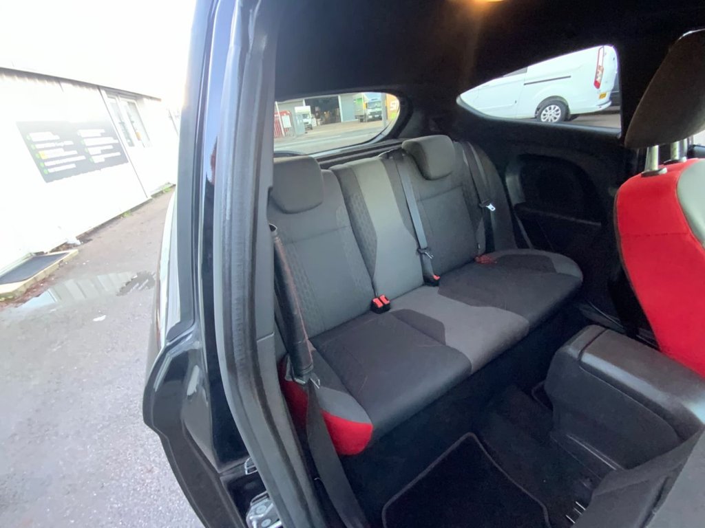 Used Ford Fiesta 2017 for sale - 76654657: Photo 32