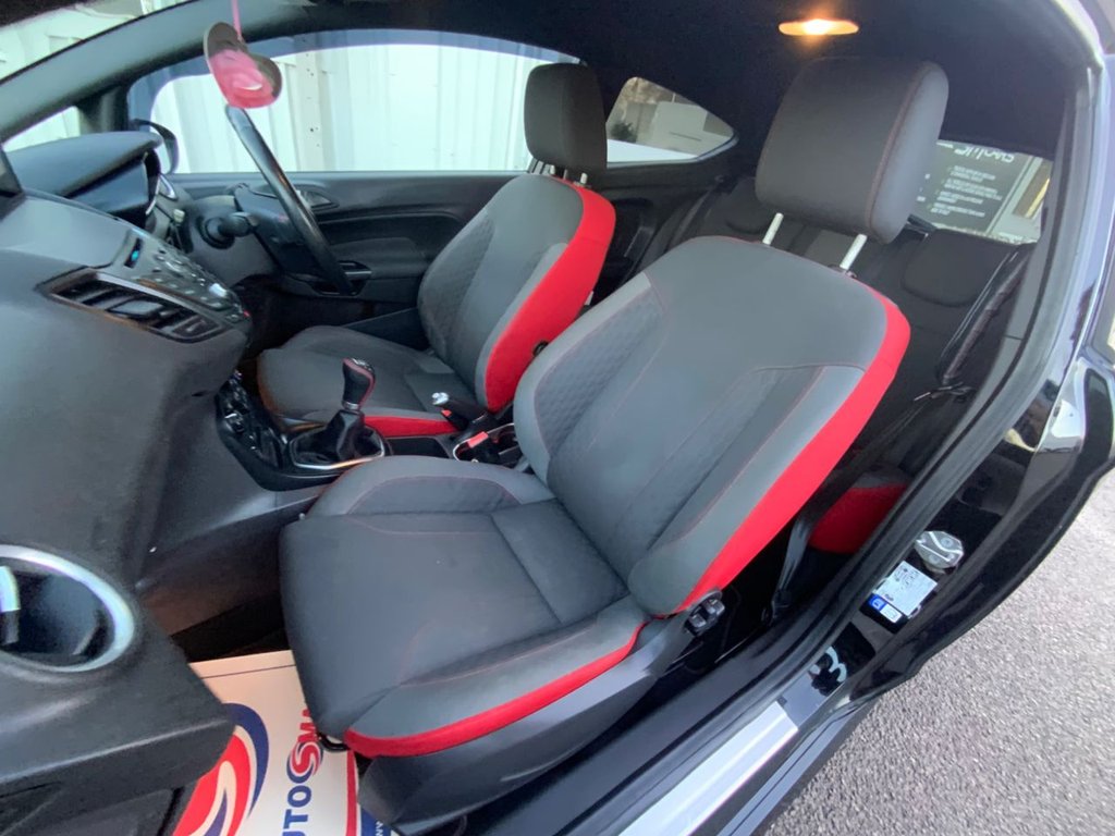 Used Ford Fiesta 2017 for sale - 76654657: Photo 35