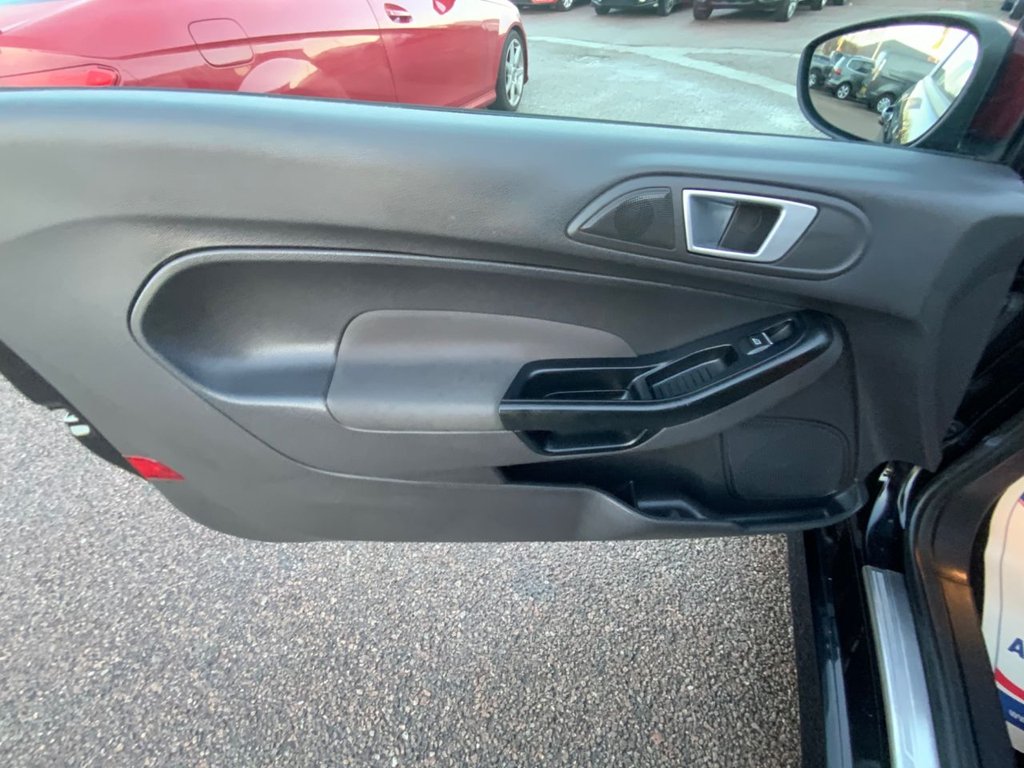 Used Ford Fiesta 2017 for sale - 76654657: Photo 36