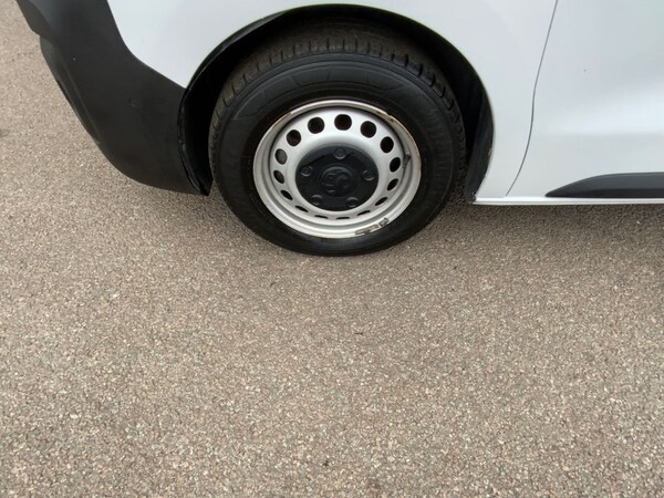 Used Vauxhall Vivaro 2022 for sale - 75221149: Photo 32
