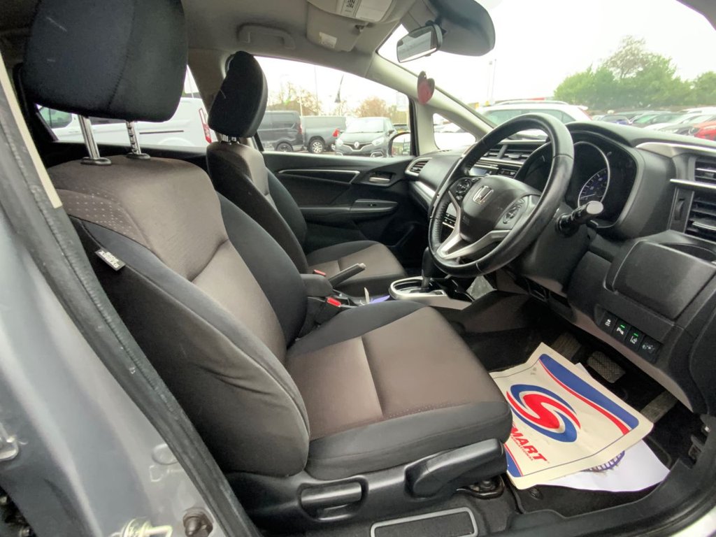 Used Honda Jazz 2017 for sale - 77680401: Photo 13