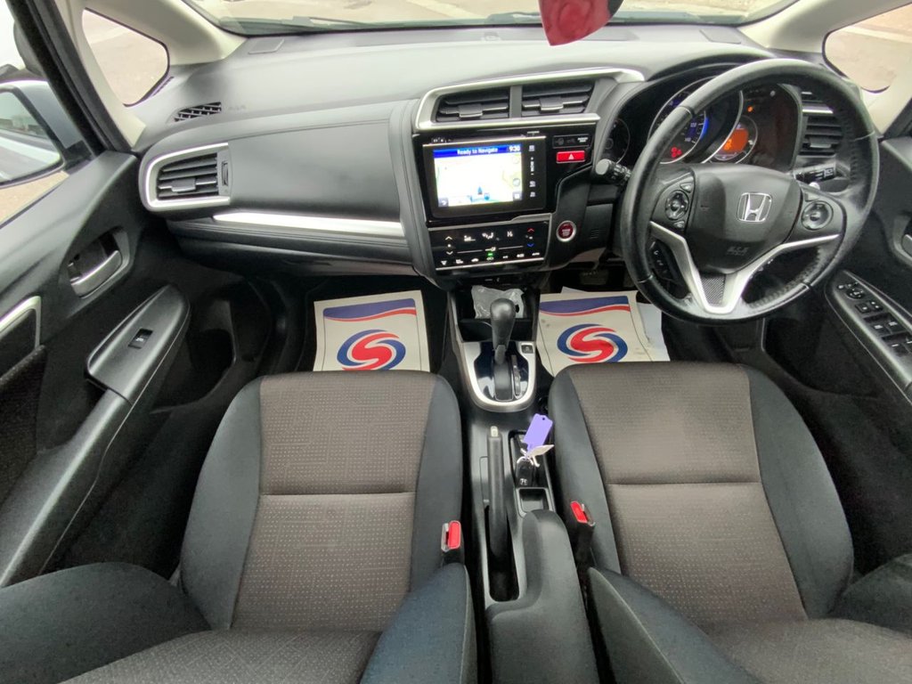 Used Honda Jazz 2017 for sale - 77680401: Photo 2