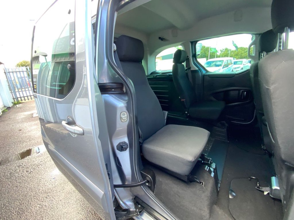 Vehicle 28