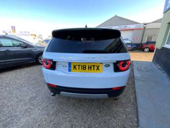 Used Land Rover Discovery Sport 2018 for sale - 74529753: Photo
