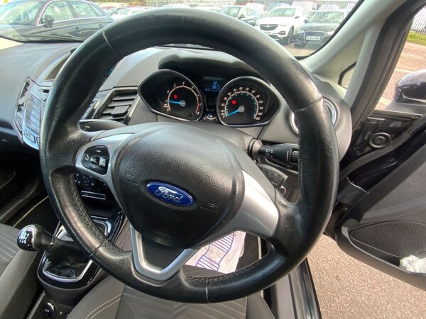 Used Ford Fiesta 2014 for sale - 76105523: Photo 14