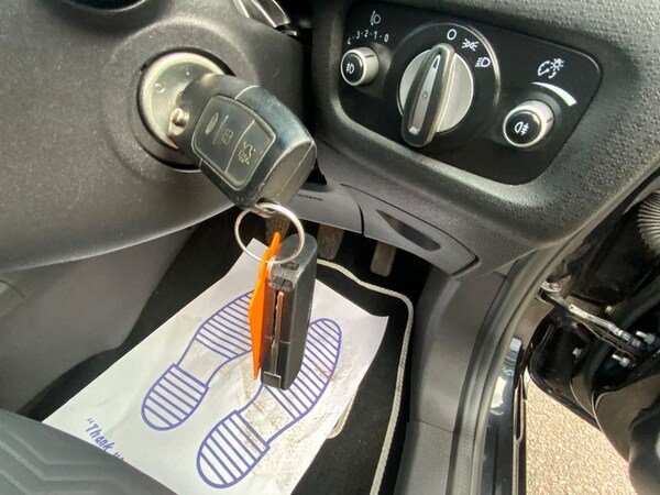 Used Ford Fiesta 2014 for sale - 76105523: Photo 20
