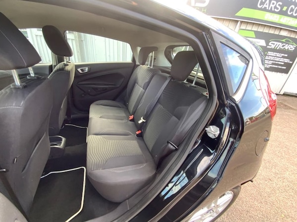 Used Ford Fiesta 2014 for sale - 76105523: Photo 36