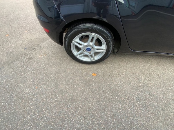 Used Ford Fiesta 2014 for sale - 76105523: Photo 38