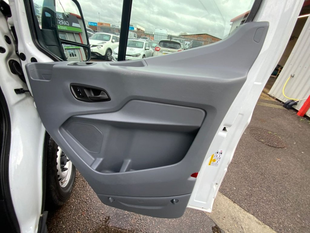 Used Ford Transit 2018 for sale - 76617700: Photo 19