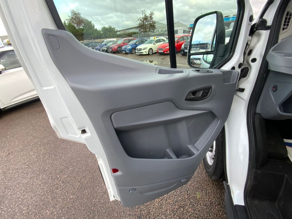Used Ford Transit 2018 for sale - 76617700: Photo 30