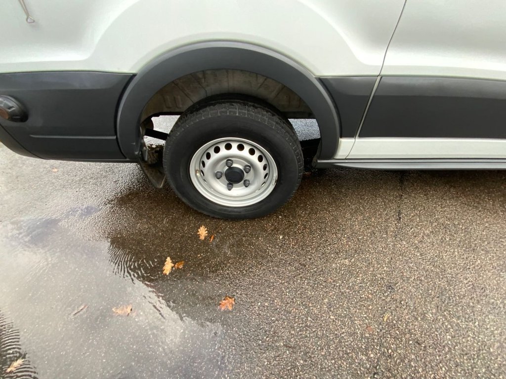 Used Ford Transit 2018 for sale - 76617700: Photo 34