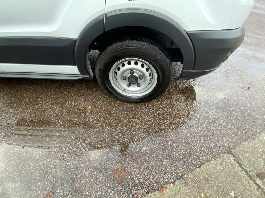 Used Ford Transit 2018 for sale - 76617700: Photo 35