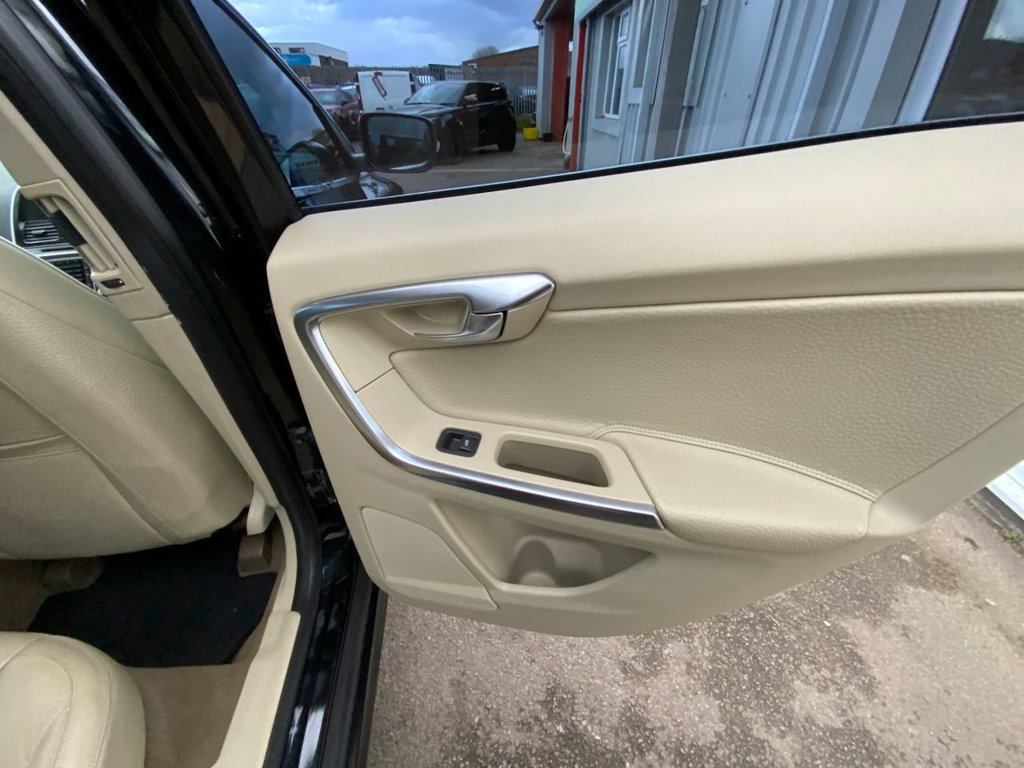 Used Volvo XC60 2013 for sale - 78069315: Photo 17