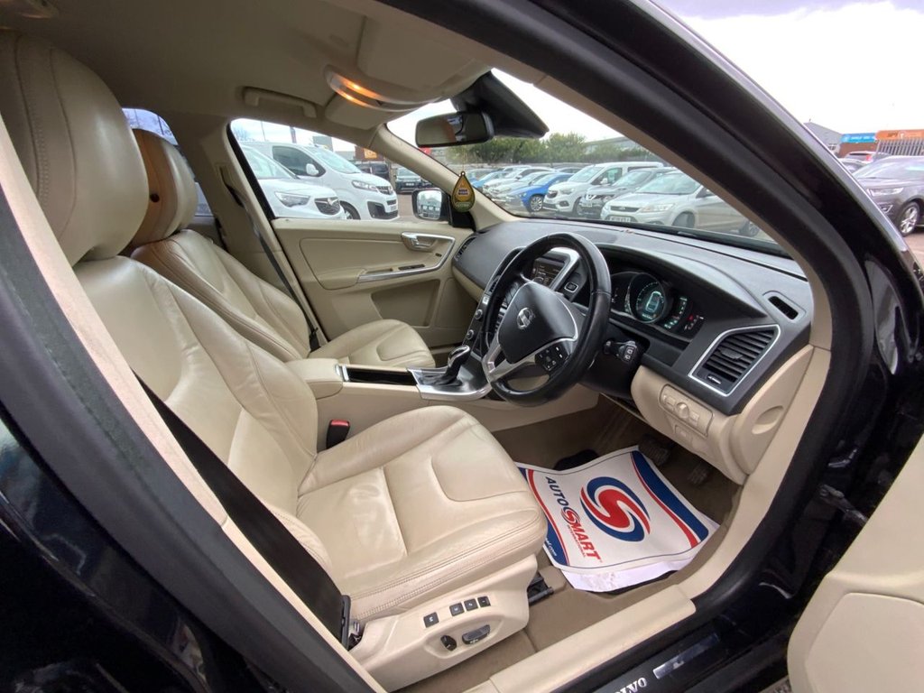 Used Volvo XC60 2013 for sale - 78069315: Photo 2