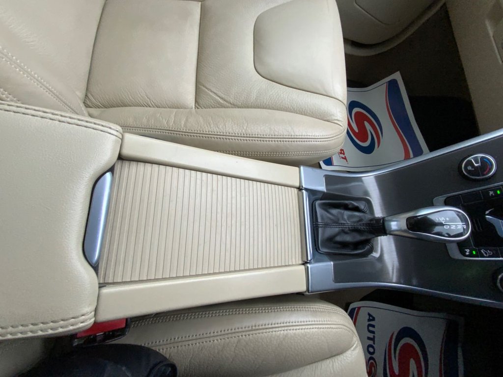 Used Volvo XC60 2013 for sale - 78069315: Photo 46