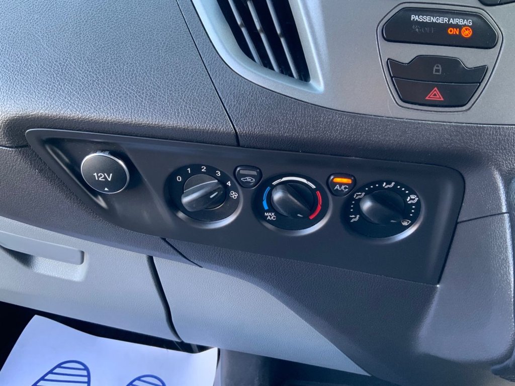 Used Ford Transit Custom 2017 for sale - 77328439: Photo 25