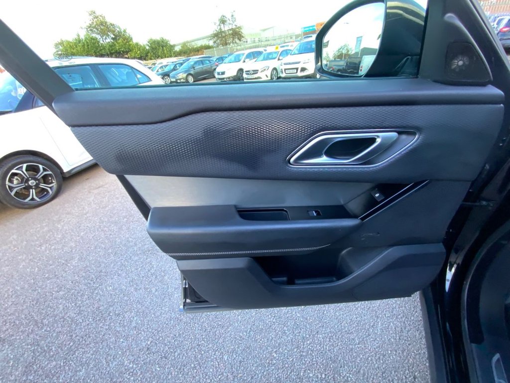 Used Land Rover Range Rover Velar 2019 for sale - 76396250: Photo 38