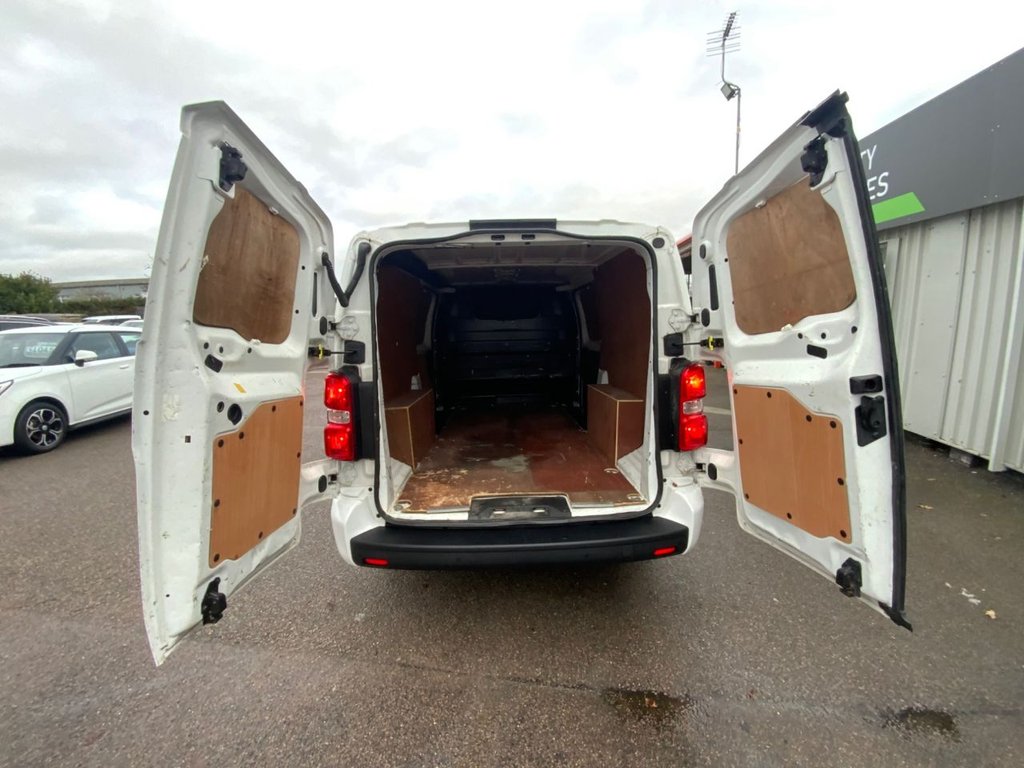 Used Vauxhall Vivaro 2020 for sale - 77981488: Photo 26