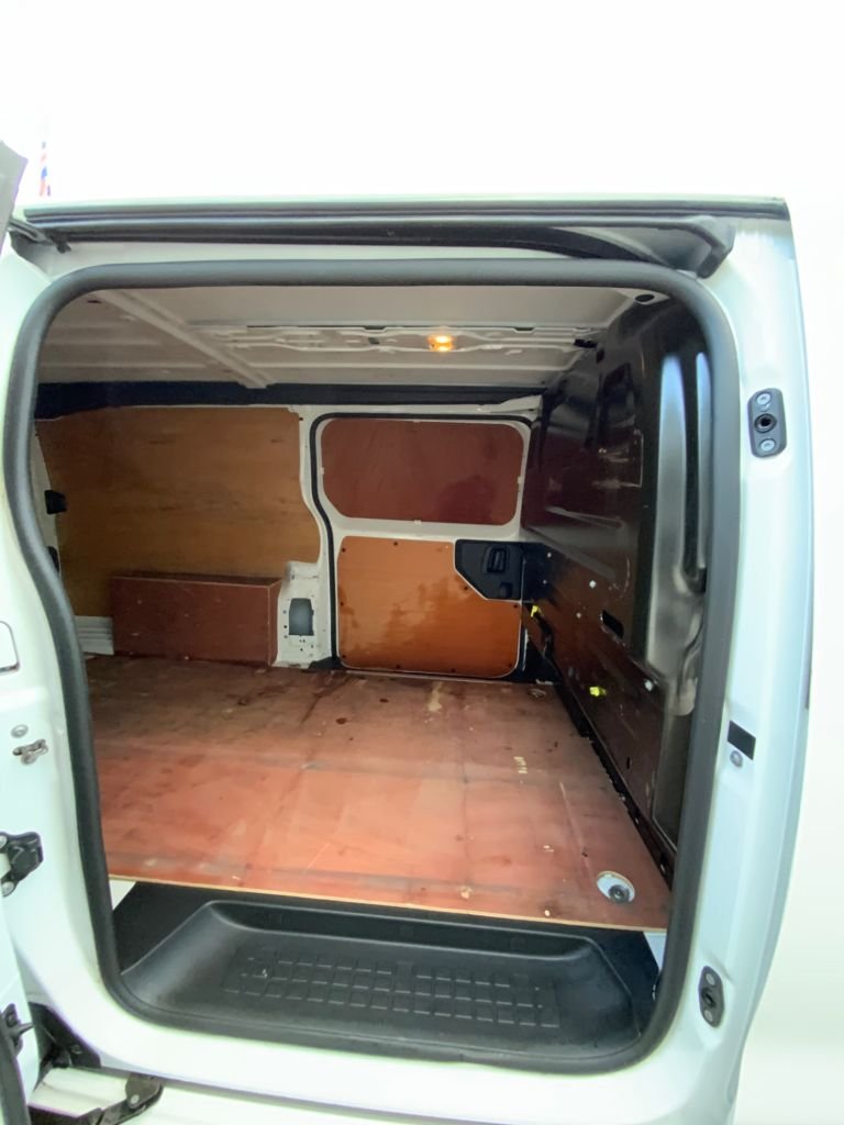 Used Vauxhall Vivaro 2021 for sale - 77263375: Photo 19