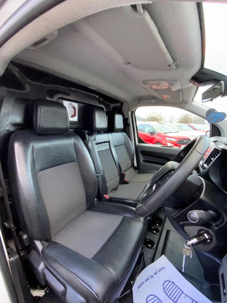 Used Vauxhall Vivaro 2021 for sale - 77263375: Photo 41