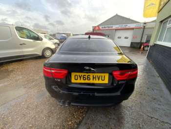 Used Jaguar XE 2016 for sale - 73841716: Photo