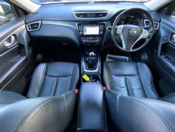 Used Nissan X-Trail 2015 for sale - 73644317: Photo