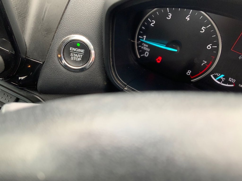 Used Ford Ecosport 2018 for sale - 76267009: Photo 27