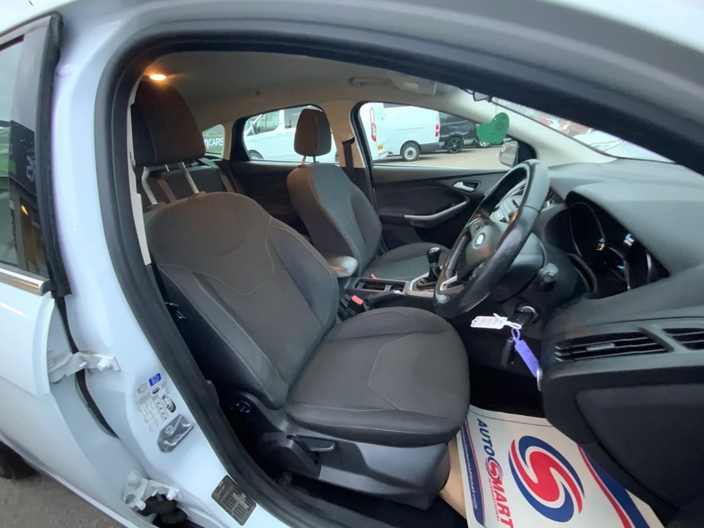 Used Ford Focus 2015 for sale - 76481990: Photo 14
