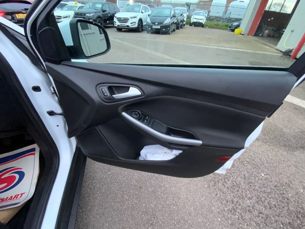 Used Ford Focus 2015 for sale - 76481990: Photo 15