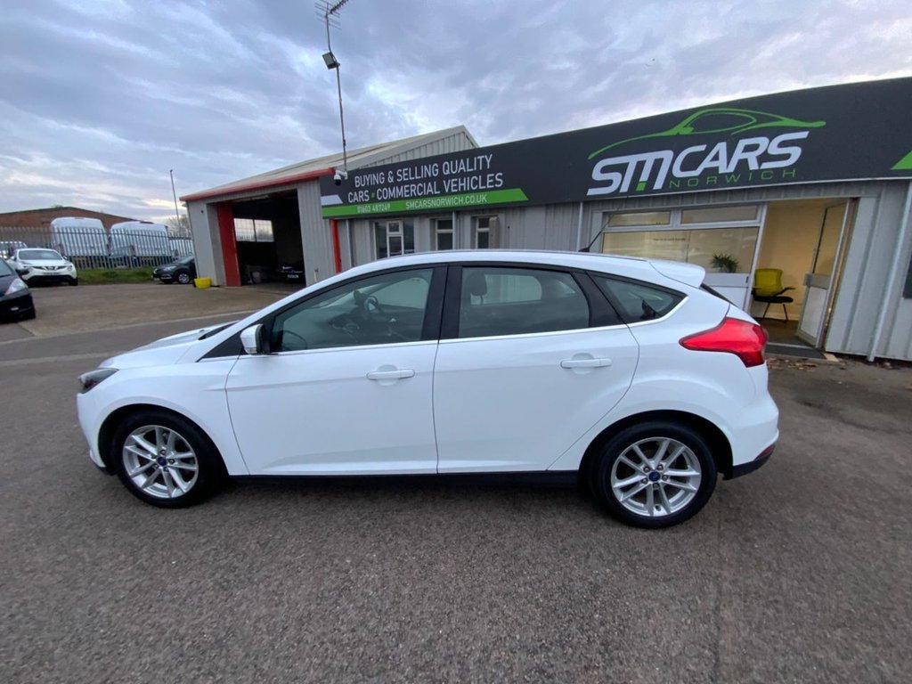 Used Ford Focus 2015 for sale - 76481990: Photo 16