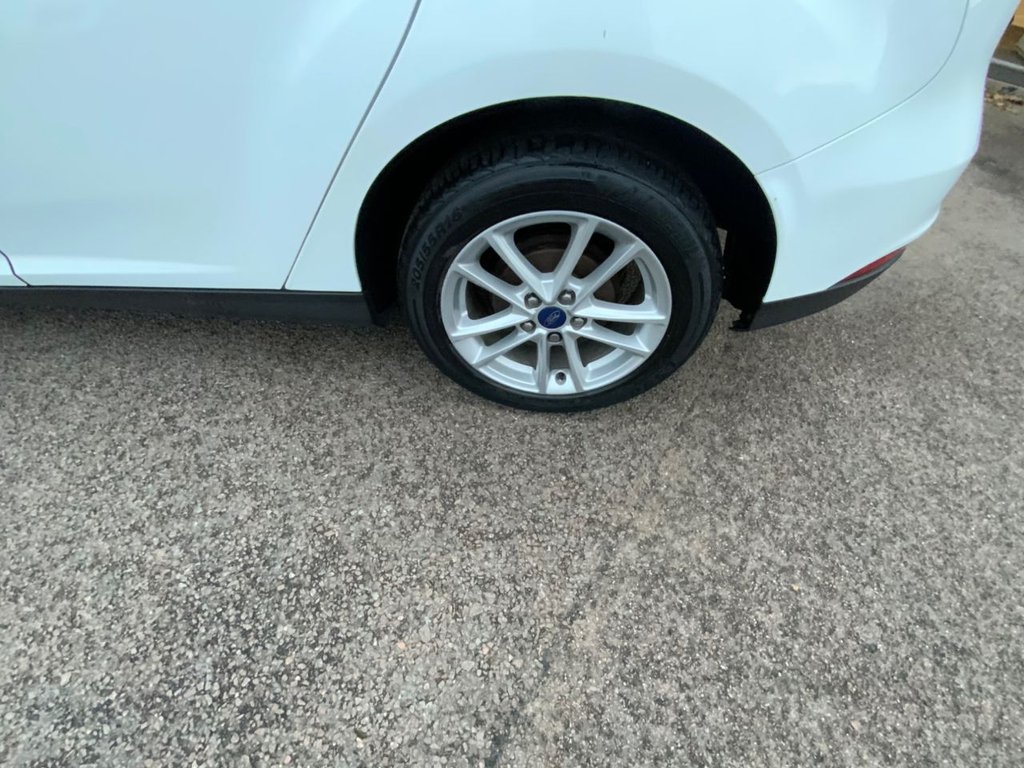 Used Ford Focus 2015 for sale - 76481990: Photo 40