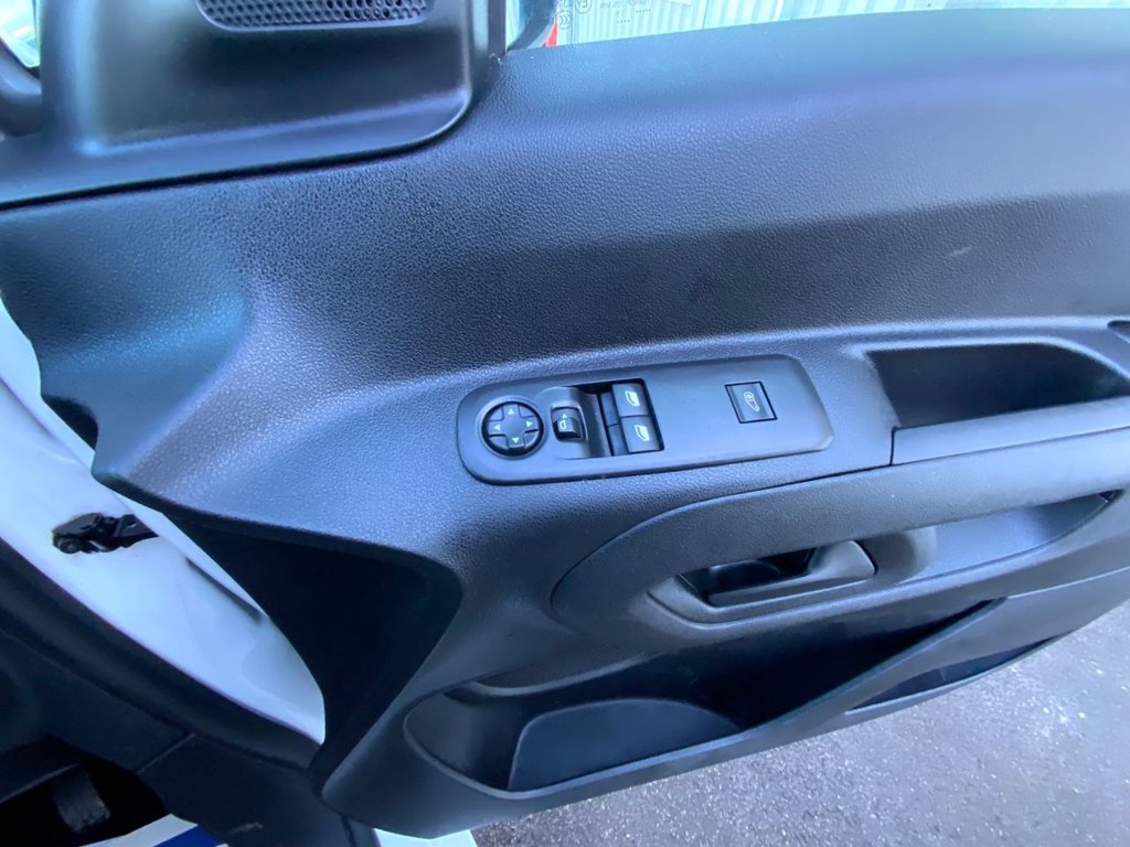 Used Vauxhall Combo 2019 for sale - 77302219: Photo 30