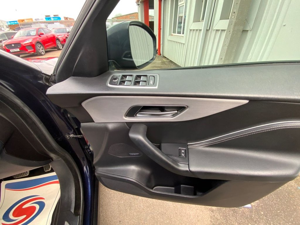 Used Jaguar F-Pace 2016 for sale - 77981489: Photo 19