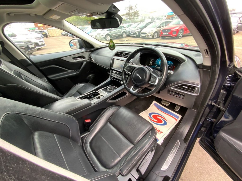 Used Jaguar F-Pace 2016 for sale - 77981489: Photo 21